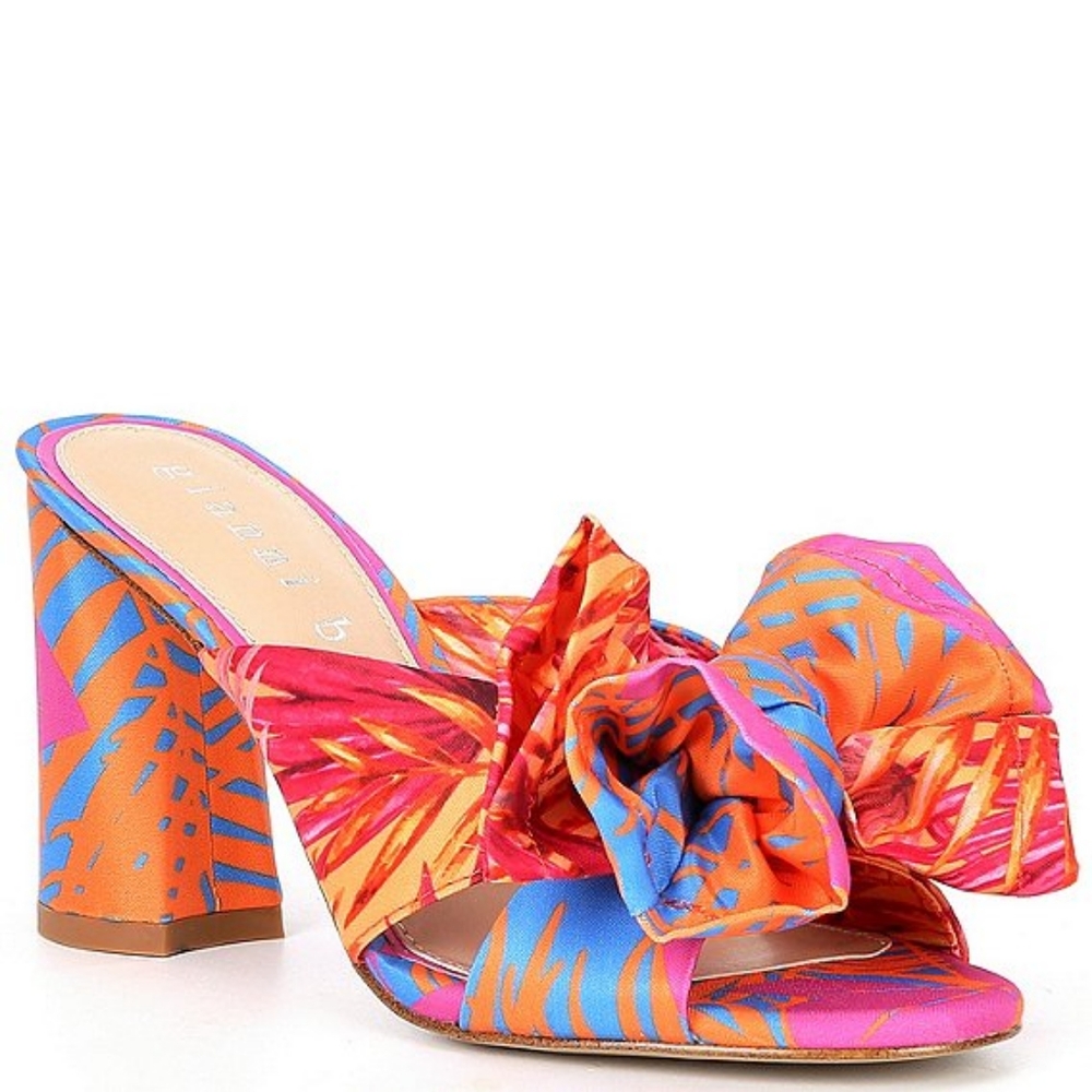 Gianni Bini | NWOT Keily Palm Printed Bow Detail Block Heel Sandals